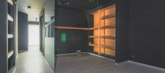 553m² Commercial property in Rome, Italy No. 155754 20