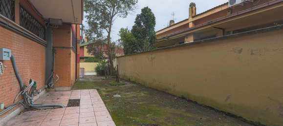 553m² Commercial property in Rome, Italy No. 155754 38