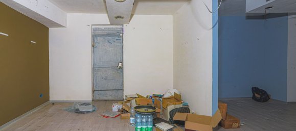 553m² Commercial property in Rome, Italy No. 155754 32