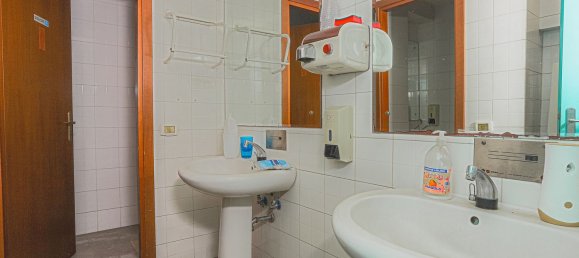 553m² Commercial property in Rome, Italy No. 155754 35