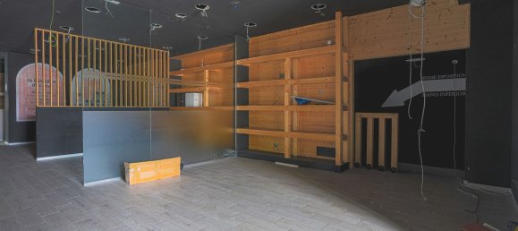 553m² Commercial property in Rome, Italy No. 155754 12