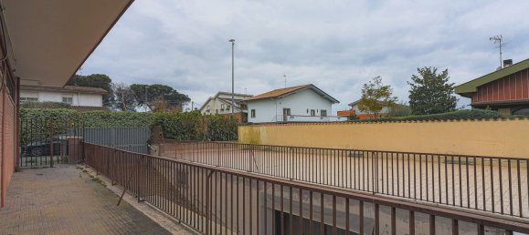 553m² Commercial property in Rome, Italy No. 155754 39