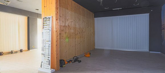 553m² Commercial property in Rome, Italy No. 155754 13