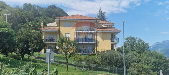 4 rooms Apartment in Pella, Italy No. 297045 3