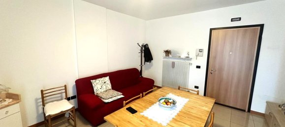 2 rooms Apartment in Spresiano, Italy No. 298950 4