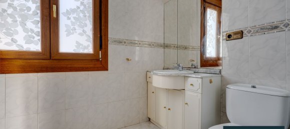 2 bedrooms Apartment in Basque Autonomous Community, Spain No. 163305 8