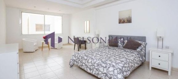 4 bedrooms Villa in Doha, Qatar No. 1223 4