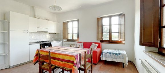 2 غرف نوم شقة في Barga, Italy رقم 189419 15