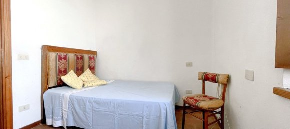 2 غرف نوم شقة في Barga, Italy رقم 189419 6