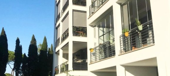 Квартира с 2 комнатами в Рим, Италия № 197750 8