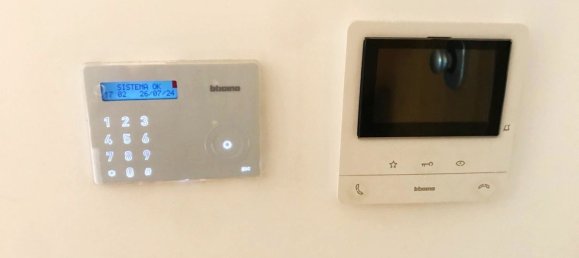 Квартира с 2 комнатами в Рим, Италия № 197750 17