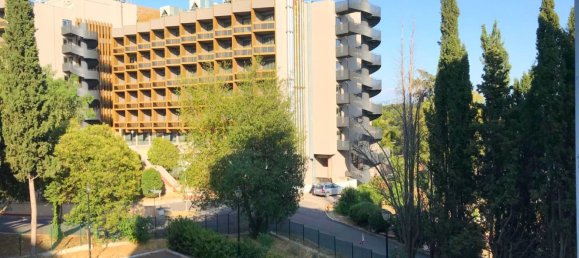 Квартира с 2 комнатами в Рим, Италия № 197750 25