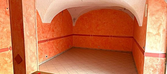 Gewerbliche Immobilie in Vado Ligure, Italy 280m², Nr. 301922 40