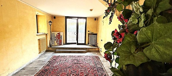 Gewerbliche Immobilie in Vado Ligure, Italy 280m², Nr. 301922 30