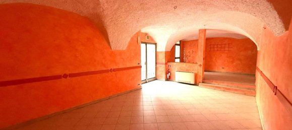 Gewerbliche Immobilie in Vado Ligure, Italy 280m², Nr. 301922 43