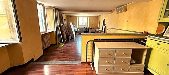 Gewerbliche Immobilie in Vado Ligure, Italy 280m², Nr. 301922 37