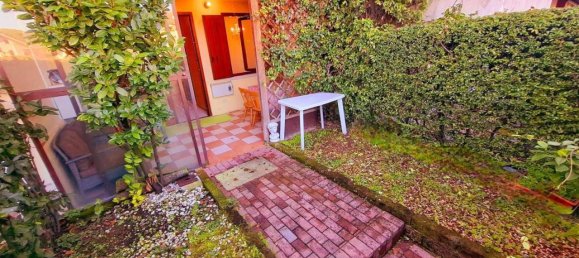 2 rooms Apartment in Desenzano del Garda, Italy No. 30886 14