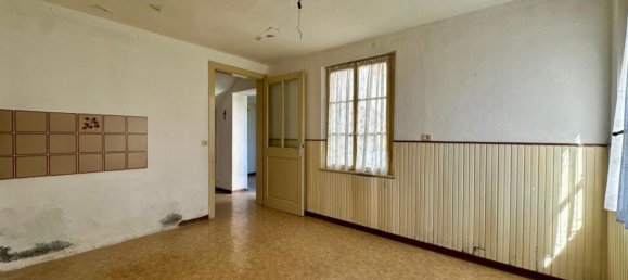 Дом с 5 комнатами в Удине, Италия № 292332 6