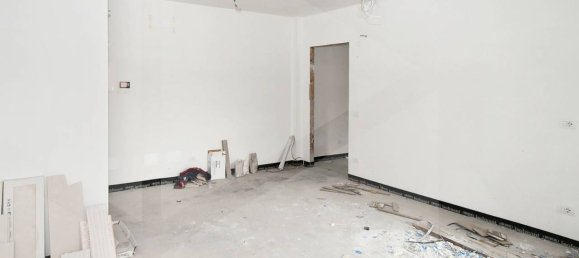 Квартира с 3 комнатами в Арконате, Италия № 34395 3