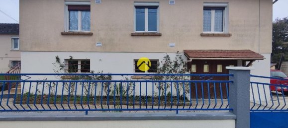 3 Schlafzimmer Haus in Torteron, France, Nr. 45729 3