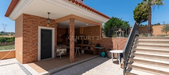 8 bedrooms Villa in Vila Franca de Xira, Portugal No. 91115 17