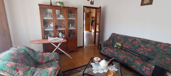 7 rooms House in Campo San Martino, Italy No. 36886 4