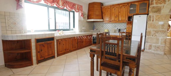 3 غرف نوم بنغالو في Mosta, Malta رقم 10657 13