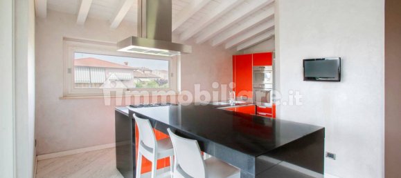 3 Schlafzimmer Penthouse in Mazzano, Italy, Nr. 51437 10