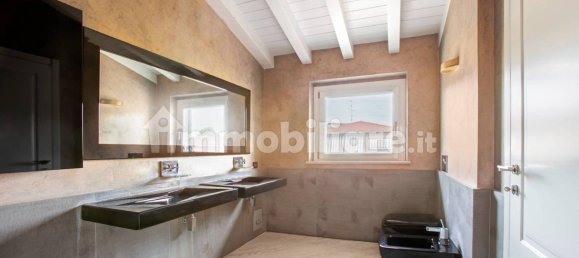 3 Schlafzimmer Penthouse in Mazzano, Italy, Nr. 51437 27