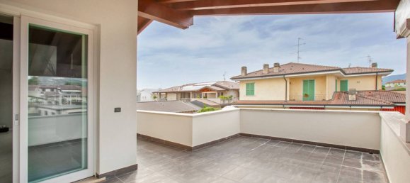 3 Schlafzimmer Penthouse in Mazzano, Italy, Nr. 51437 15
