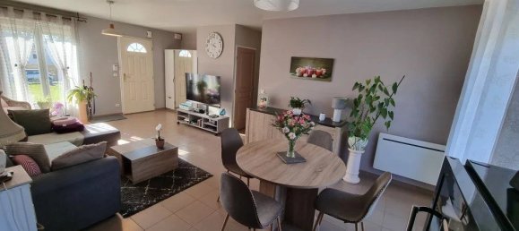 4 Schlafzimmer Haus in Mouroux, France, Nr. 328909 8