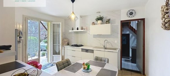 4 bedrooms House in Fleurance, France No. 307665 2