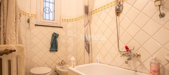 Apartamento de 3 habitaciónes en Chiavari, Italy No. 11679 5