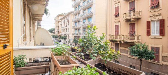 Apartamento de 3 habitaciónes en Chiavari, Italy No. 11679 7
