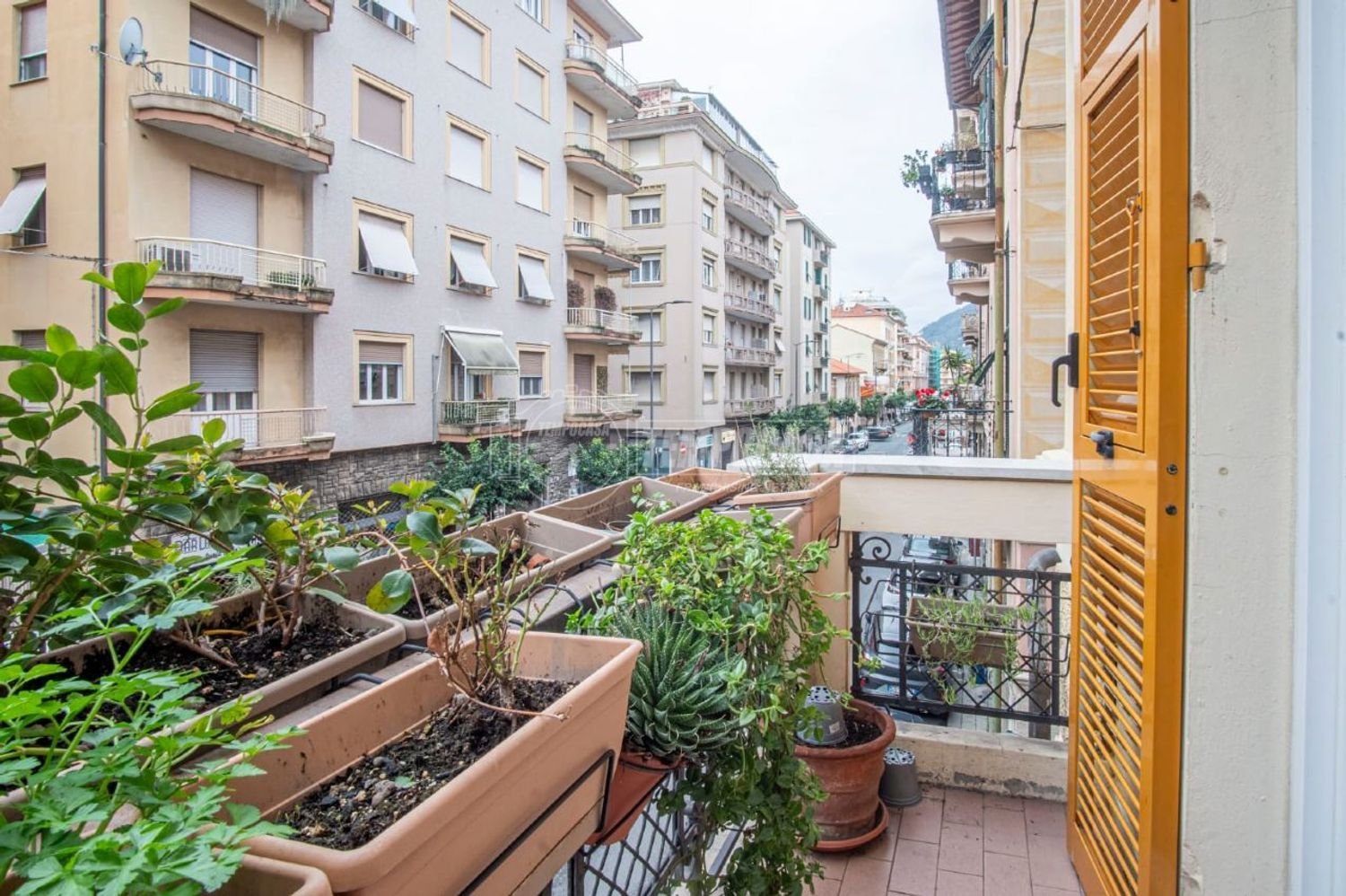 Apartamento de 3 habitaciónes en Chiavari, Italy No. 11679