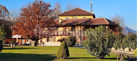 4 Schlafzimmer Villa in Pinerolo, Italy, Nr. 101164 2