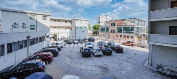 1 bedroom Apartment in Comacchio, Italy No. 63675 5