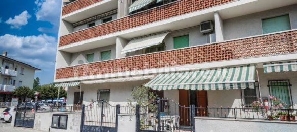 1 bedroom Apartment in Comacchio, Italy No. 63675 2