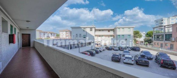 1 bedroom Apartment in Comacchio, Italy No. 63675 6