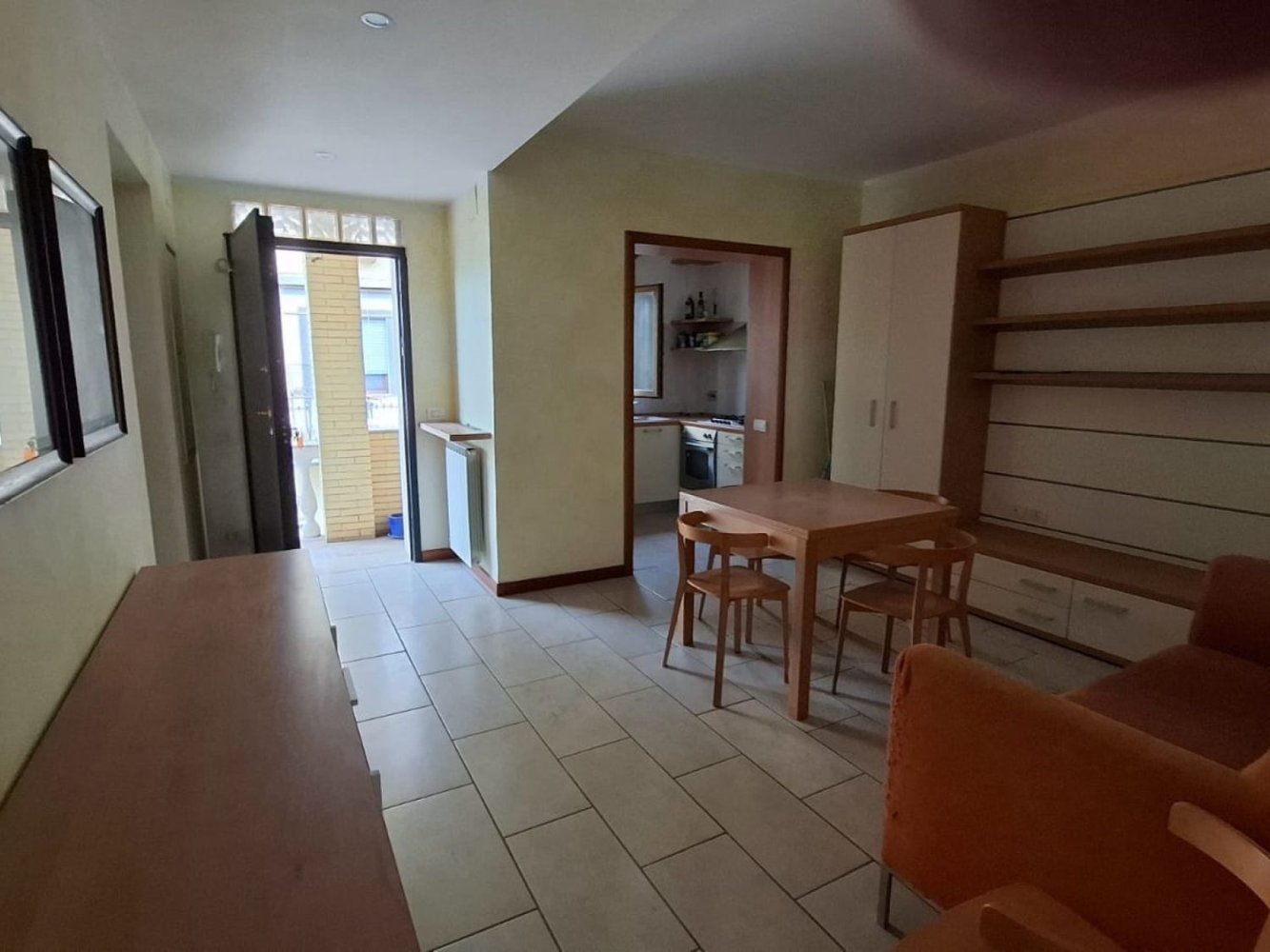 Квартира с 4 спальнями в Рим, Италия № 389566