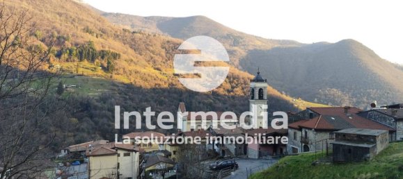 2 bedrooms House in Adrara San Rocco, Italy No. 70350 31