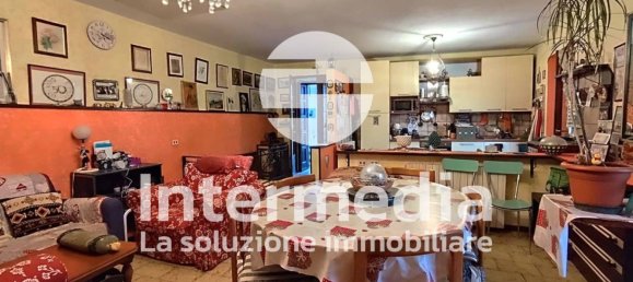 2 bedrooms House in Adrara San Rocco, Italy No. 70350 11