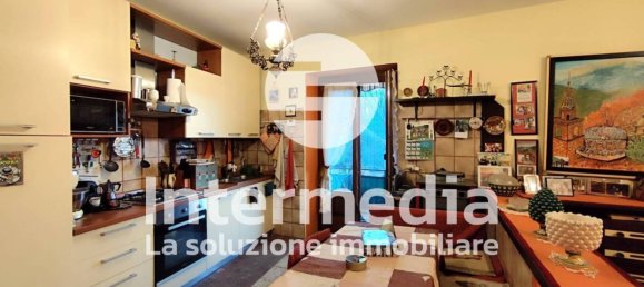 2 bedrooms House in Adrara San Rocco, Italy No. 70350 3