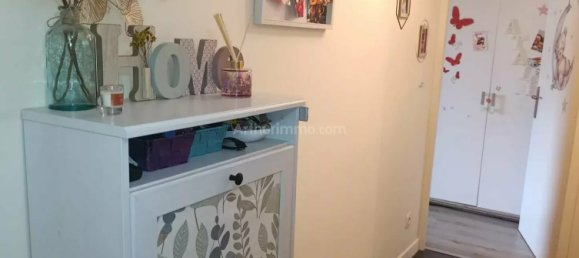 3 rooms Apartment in Grenoble, France No. 355448 3