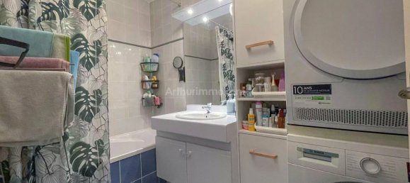 3 rooms Apartment in Grenoble, France No. 355448 5