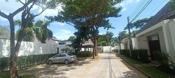 3 bedrooms Villa in Bang Tao, Thailand No. 8565 2