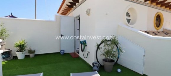 Casa de 2 dormitorios en Cabo Roig, Spain No. 133320 17