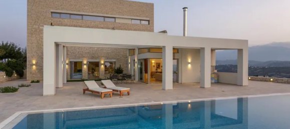 Вилла с 7 спальнями в Ираклион, Греция № 422 3