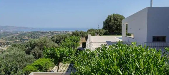 Вилла с 7 спальнями в Ираклион, Греция № 422 30