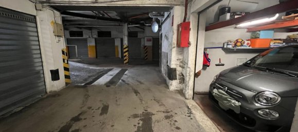  مرآب في Genoa, Italy 10متر مربع رقم 350906 2